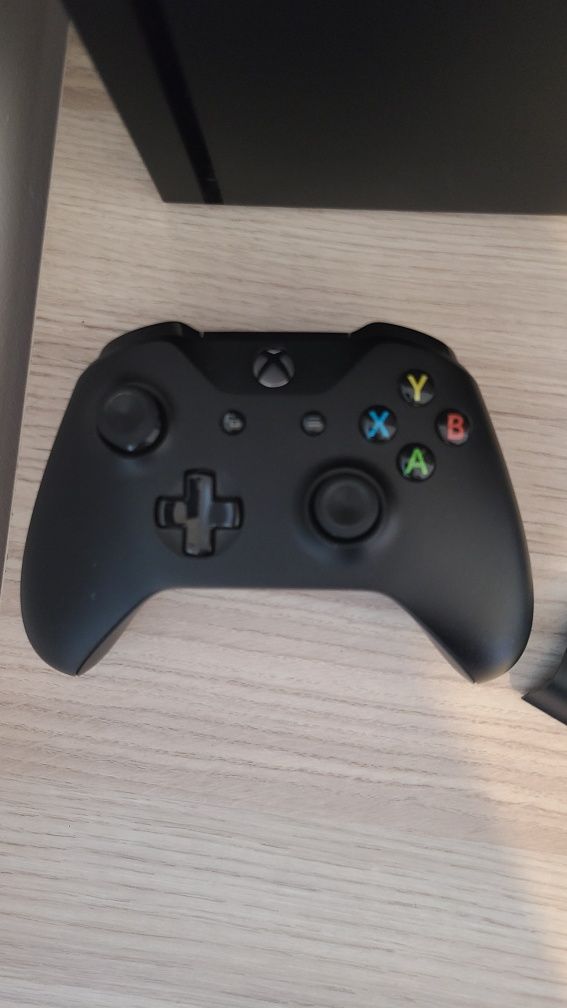 Simulador / Cockpit Cobra + Thrustmaster TMX PRO + Xbox Series X (1TB)