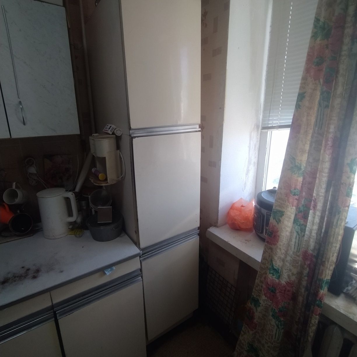 Продам меблі на кухню