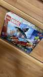 Конструктор LEGO Marvel Автомобіль Залізної людини