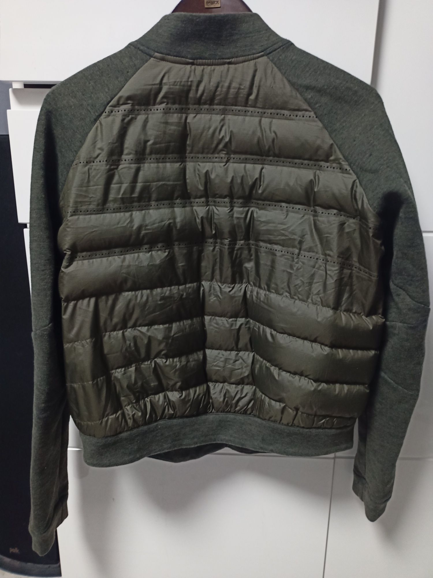 Kurtka Nike Tech Fleece Aeroloft Moto
