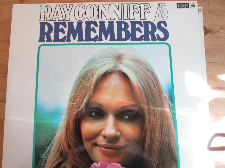 6 Discos em vinil Long Play " The Best of Ray Connif"