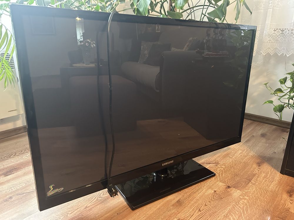 Telewizor Samusung 51 cali