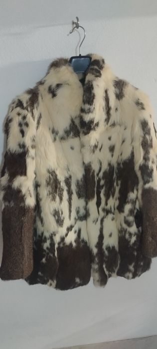 Casaco em pelo sintético