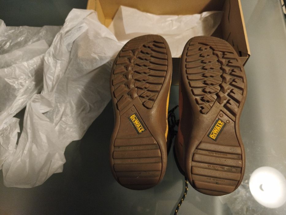 botas  segurança DEWALT  biqueira de aço ( NOVAS / LER ANÚNCIO)