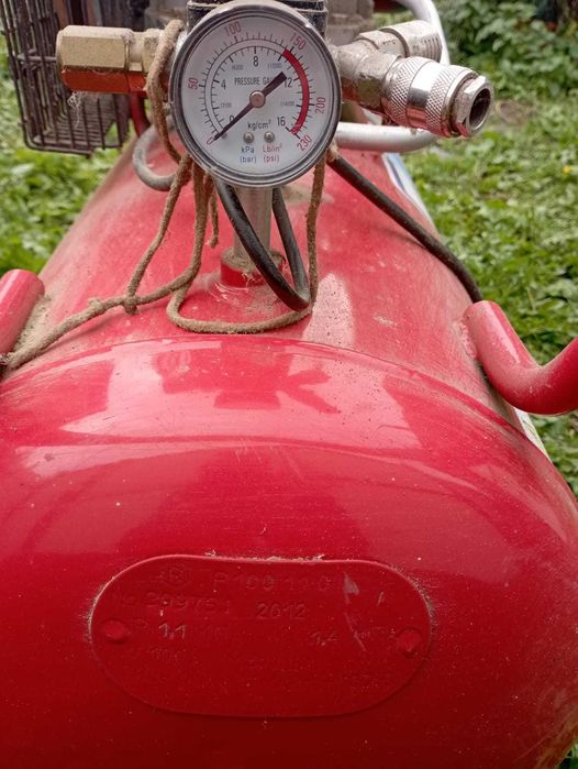 Поршневий компресор FIAC СБ4/С-100.АВ360А з ремінним приводом