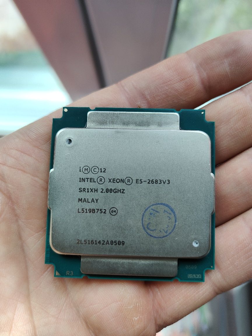 Xeon 2683v3 2/3GHz