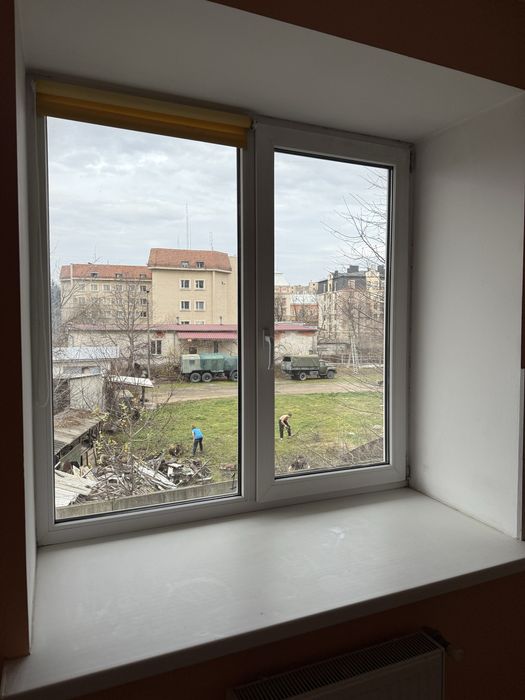 Металопластикові вікна і підвіконники