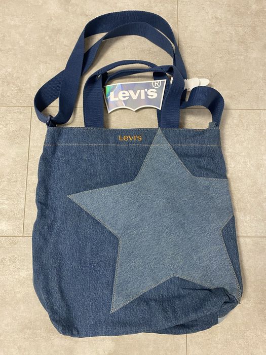 Лімітована сумка Levi’s