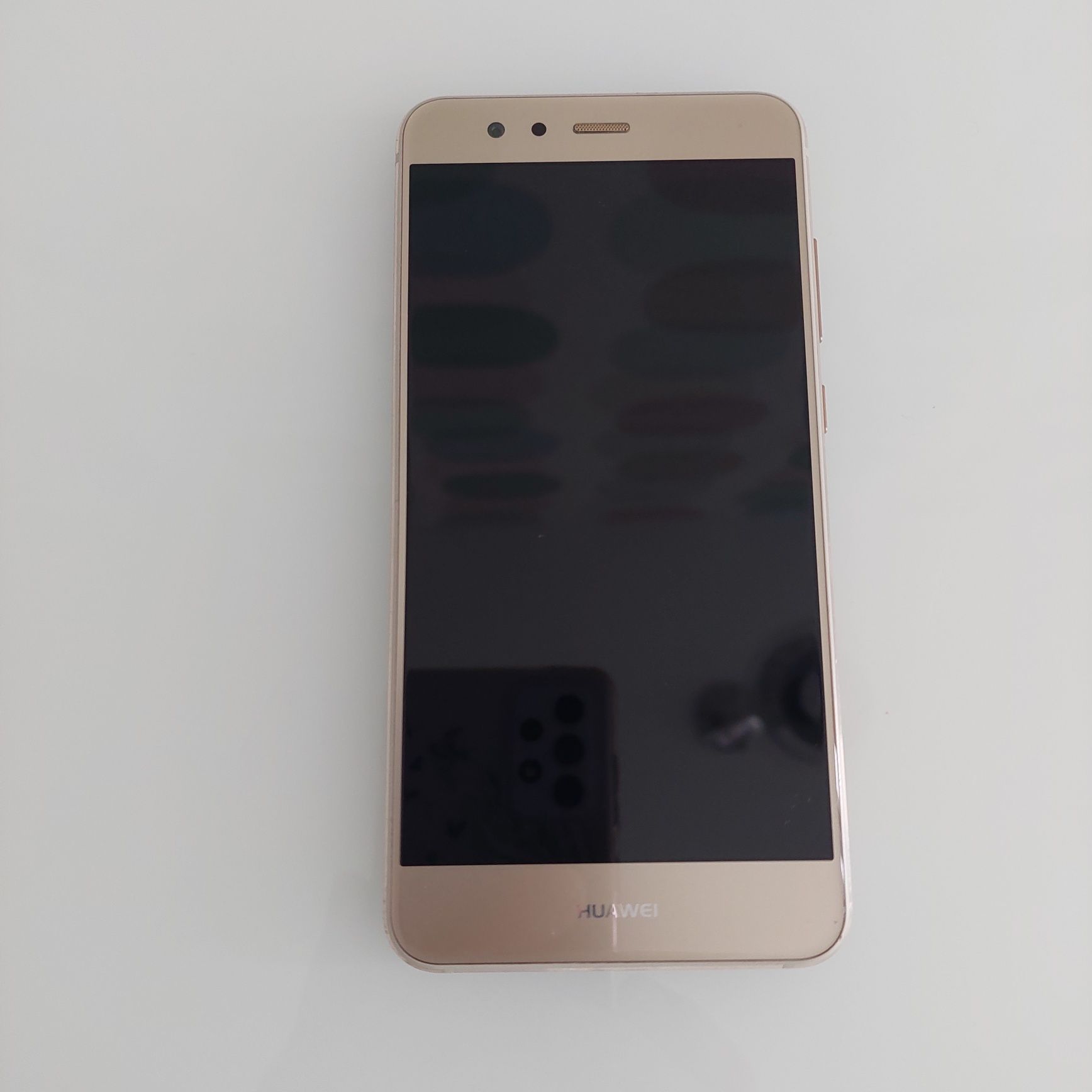 Смартфон Huawei P 10 lite 32 Gb Gold , duo + чехол+зарядное
