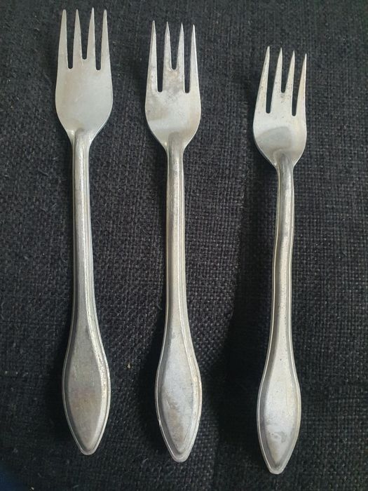 Stare widelce prl 3 szt