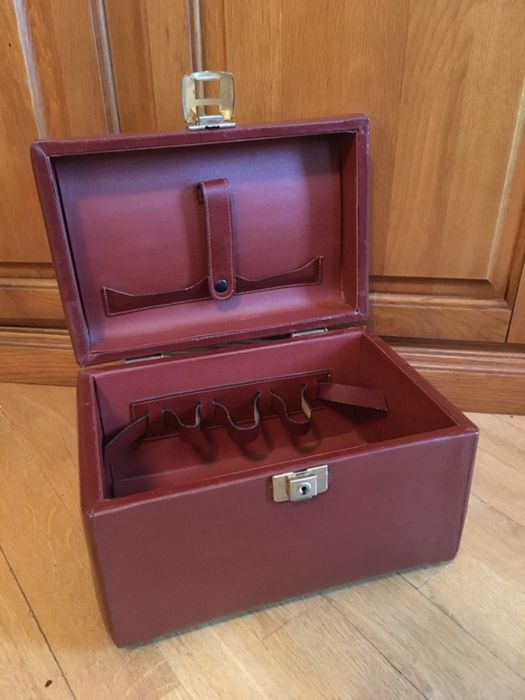 Сумка парикмахера, визажиста, косметичка