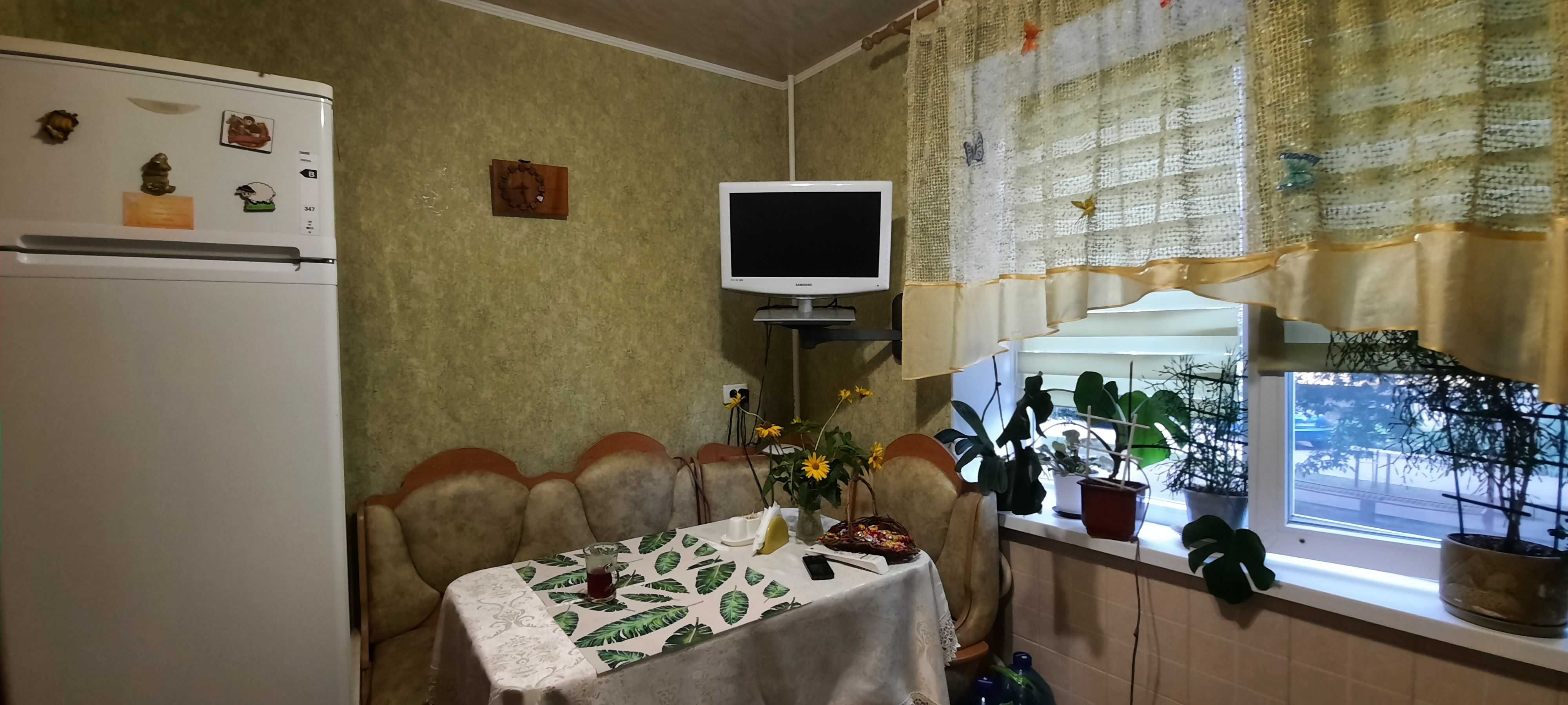 1-ка з ремонтом, Кущівка. Вільна!!!