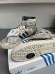 Jeremy Scott i Adidas Forum High Wings Money