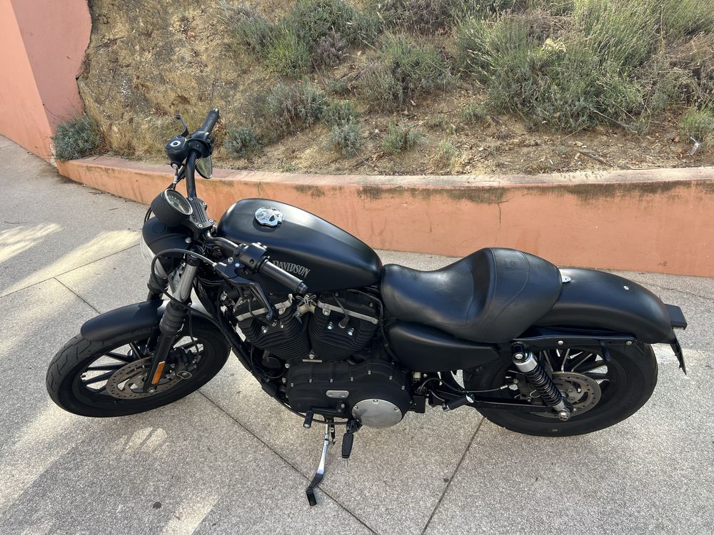Harley Davidson 883