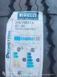 Opony Pirelli nowe 245/ 70 R 17,5 J