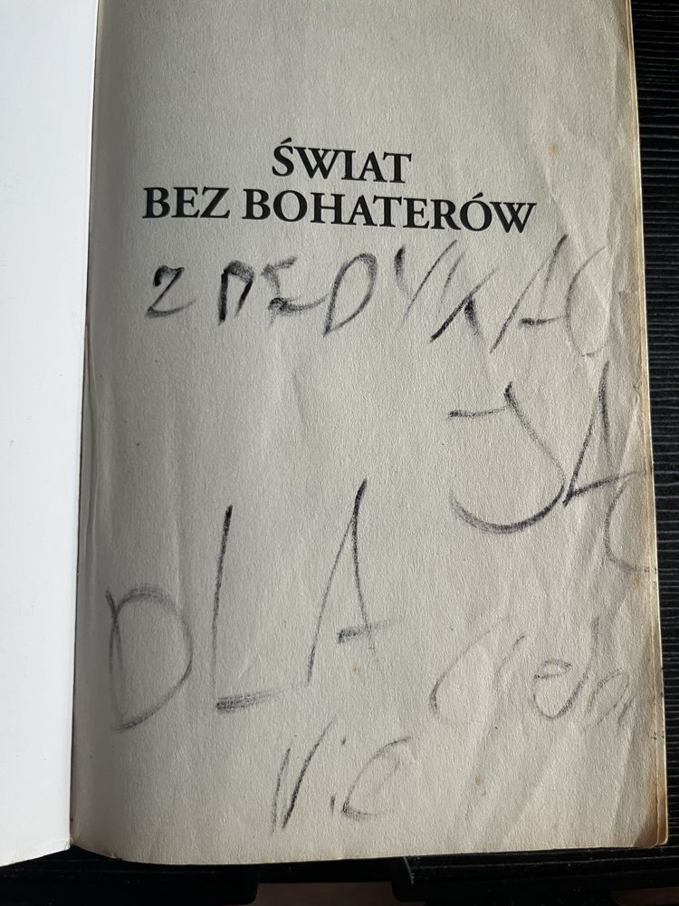 Książki- fantastyka, horror, kryminał (Wiedźmin, Harry Potter)