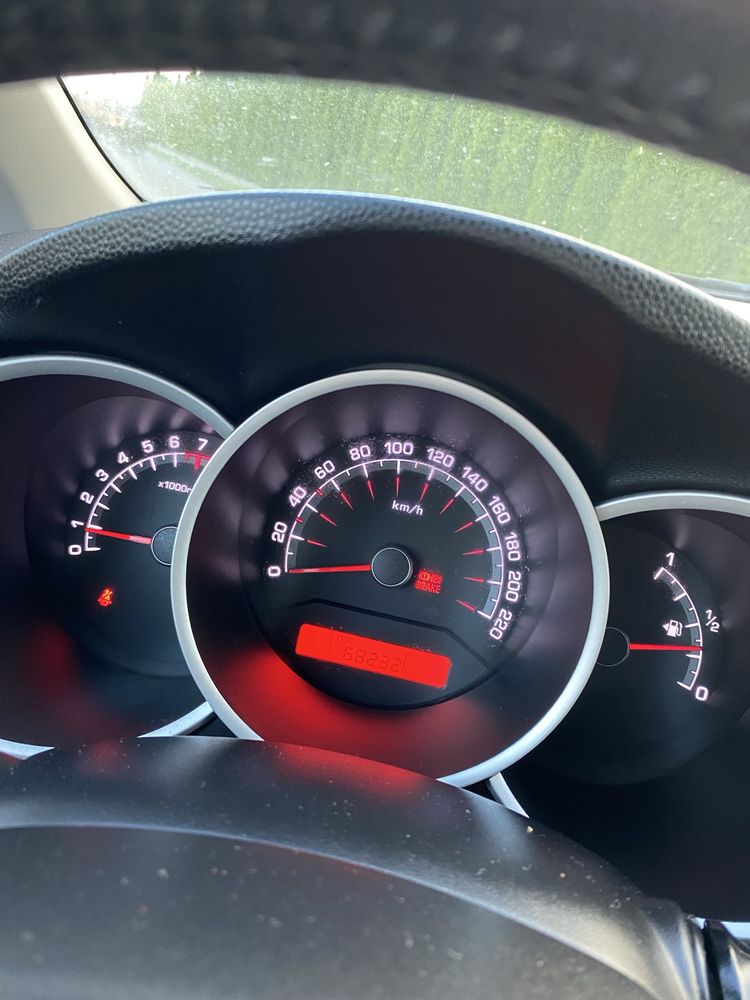 Kia Venga 1.4 90