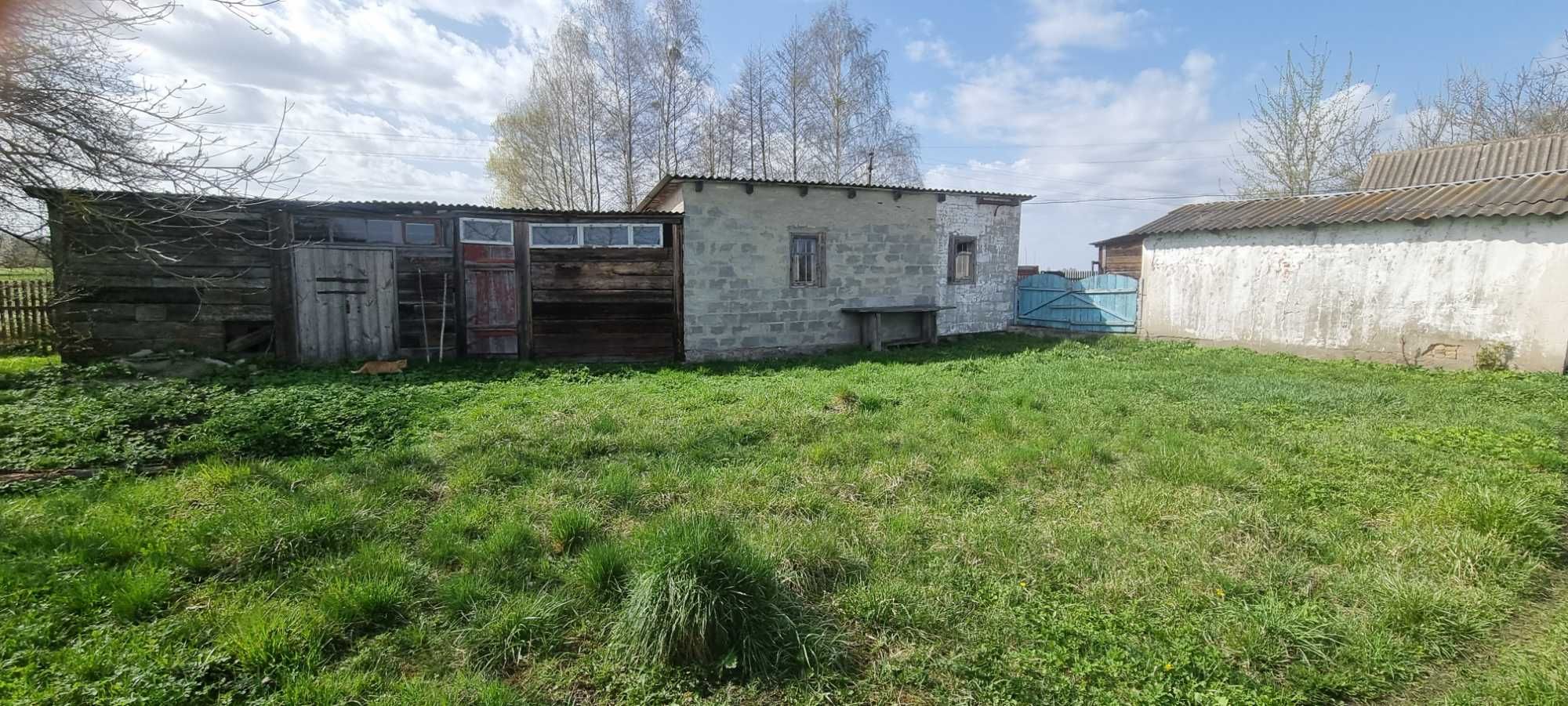 Продається будинок в с.Хролин