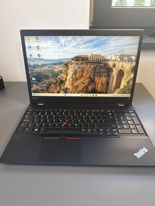 Lenovo ThinkPad T15 G1 |i5-10210U |FHD |24GB | 512GB |15,6" | FV