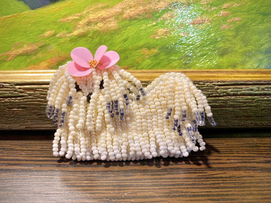 Брошки. Прикраси. Бісерні вироби.