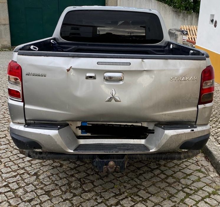 Mitsubishi Strakar L200