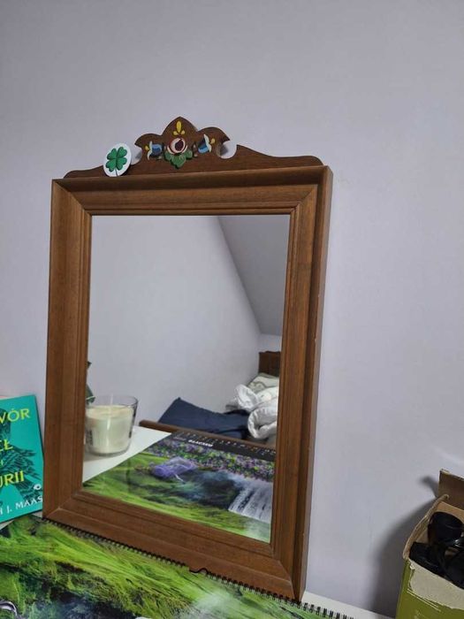 Zestaw mebli- łóżko, szafa, komoda, szafka nocna, lustro