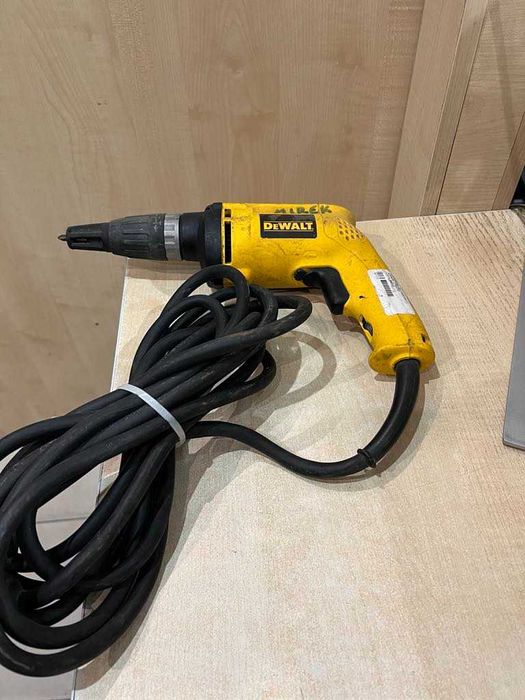 Wkrętarka do regipsów DeWalt DW255/Komis Krzysiek