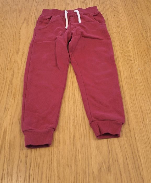 Spodnie dresowe ocieplane 104 Primark