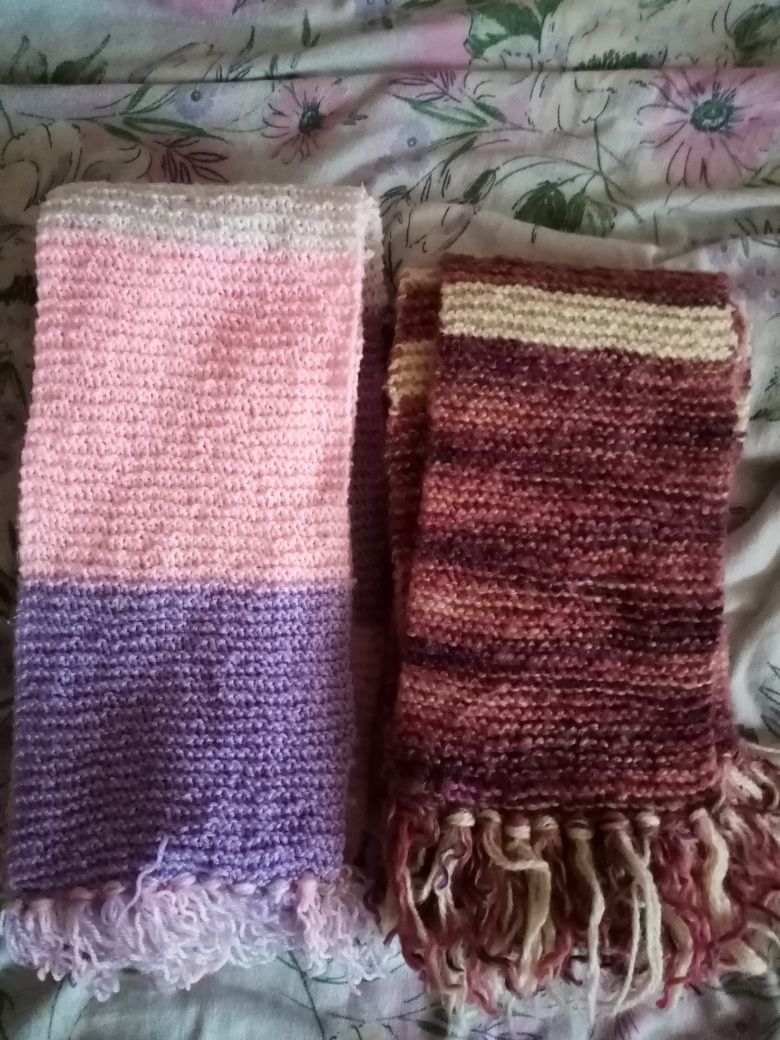Wełniane szaliki ręcznie robione na drutach, bardzo długie