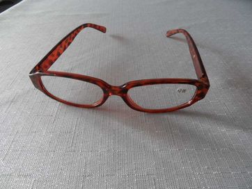 Okulary korekcyjne do czytania plusy + 2,0