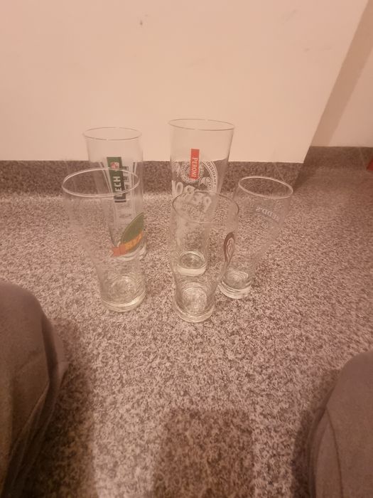 kufle na piwo zestaw