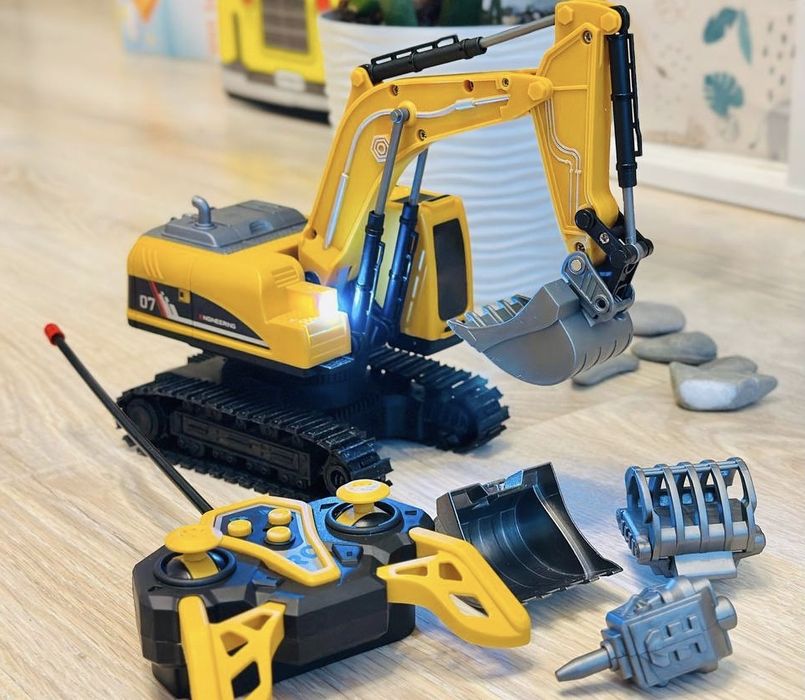 Іграшка екскаватор на пульті з підсвіткою игрушка экскаватор на пульте