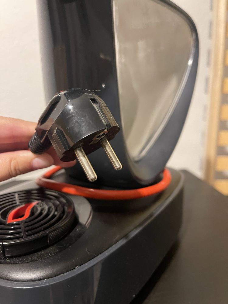 Máquina Dolce Gusto preto