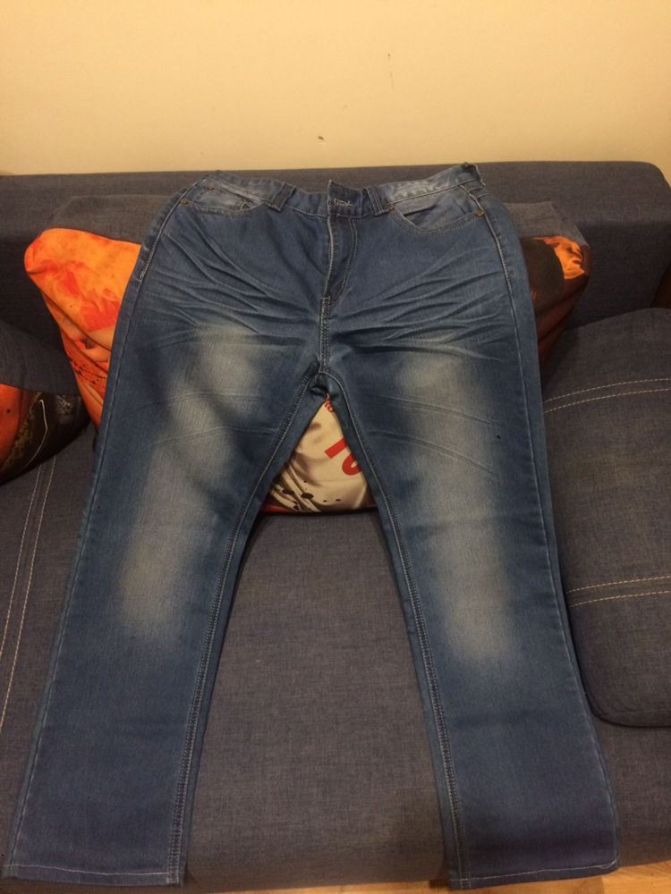 Dwie pary spodni jeansy rozmiar 29