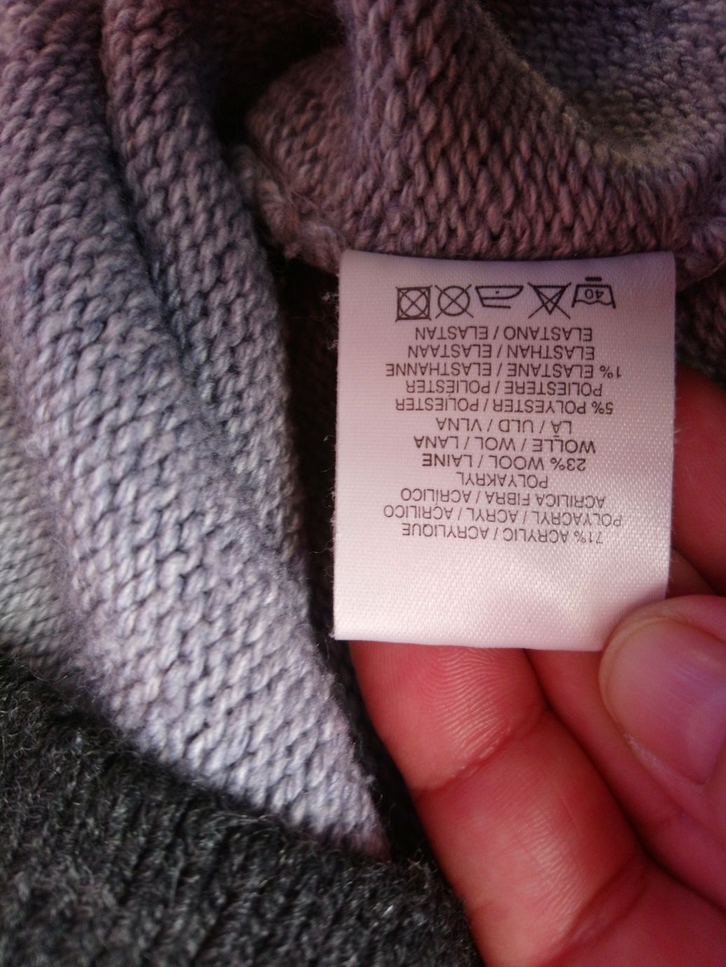 Sweter damski rozmiar M
