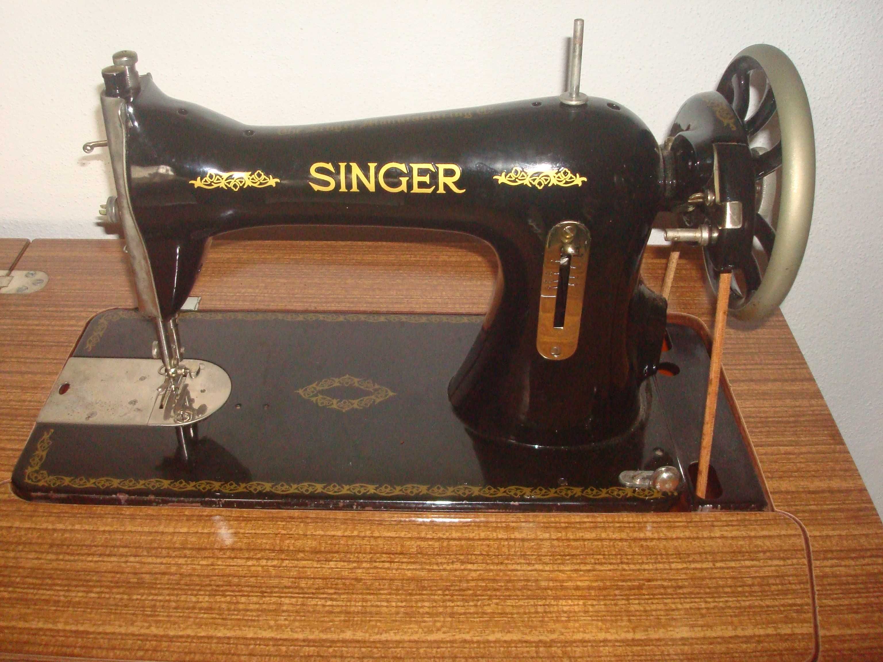 Máquina de costura Singer