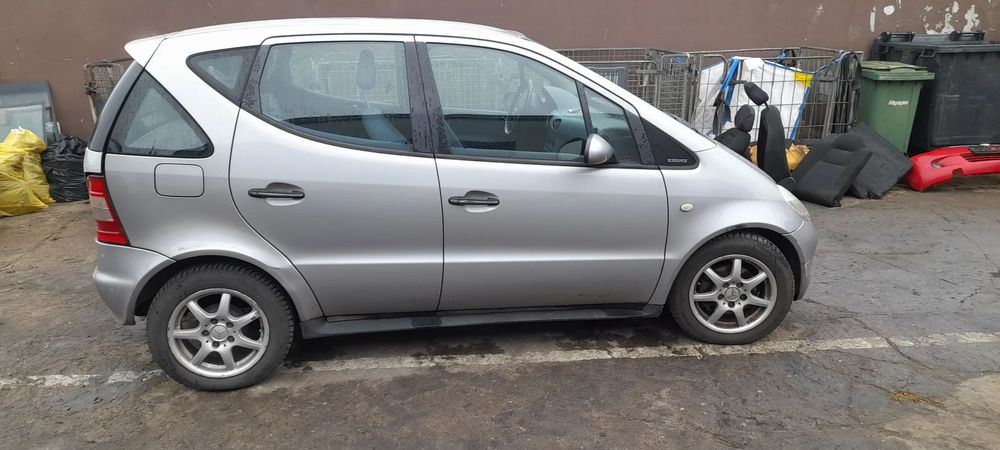 MERCEDES W168 A KLASA  1,7 CDI drzwi lewe prawe