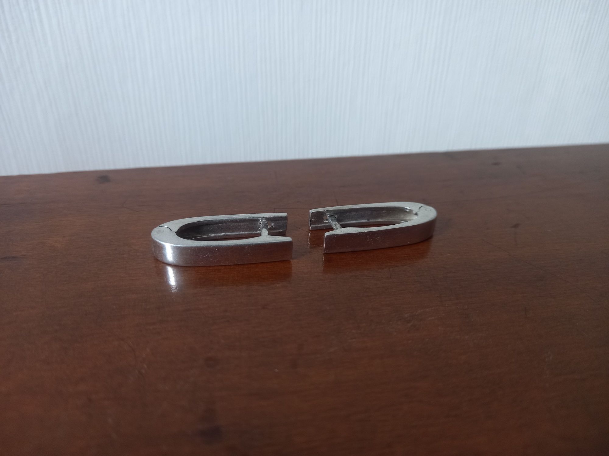 Серебряные серьги под белое золото