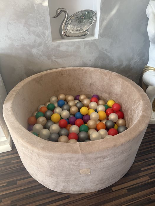 Misioo suchy basen z kulkami nowy welur jakosc premium