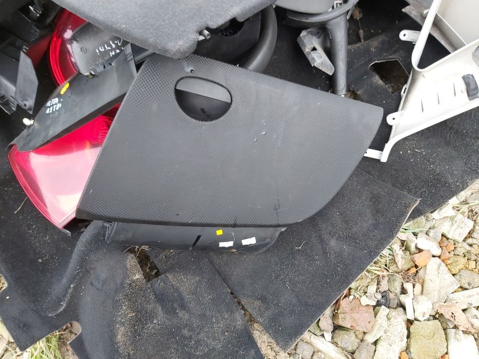 Schowek altea plastiki środek części