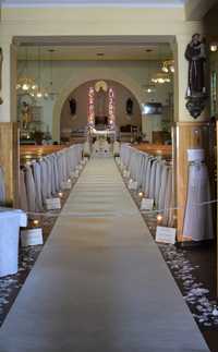 Ślub wesele dekoracje dekoracja ślubne biały dywan świeczniki