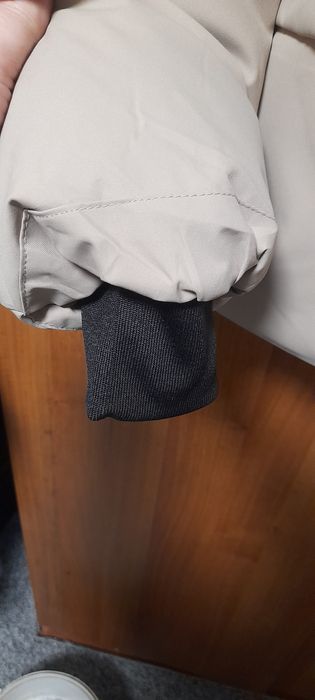 Продам куртку жіночу (зима)