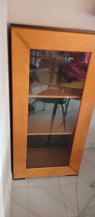 Cristaleira / Móvel de sala