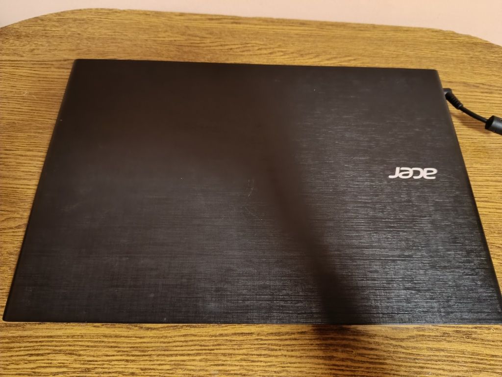 acer aspire E5-573