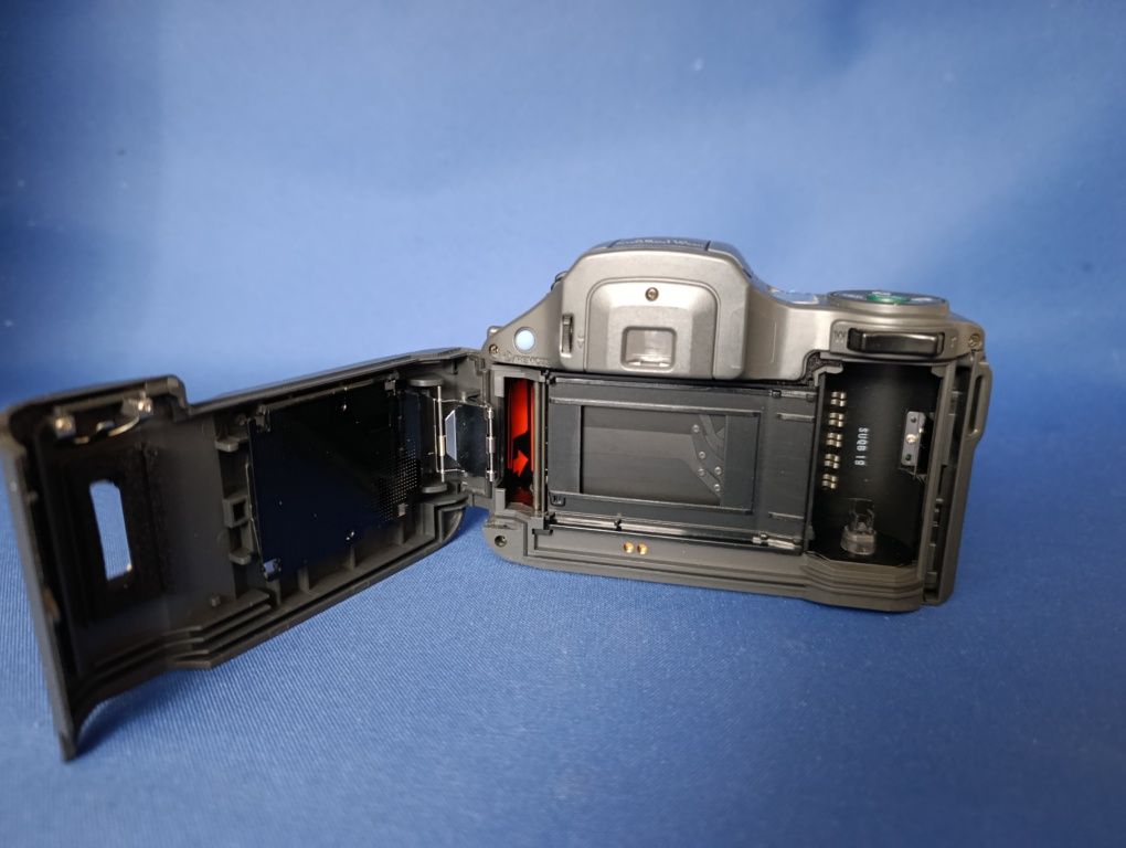 Плівковий фотоапарат Olympus IS-10 (Japan)