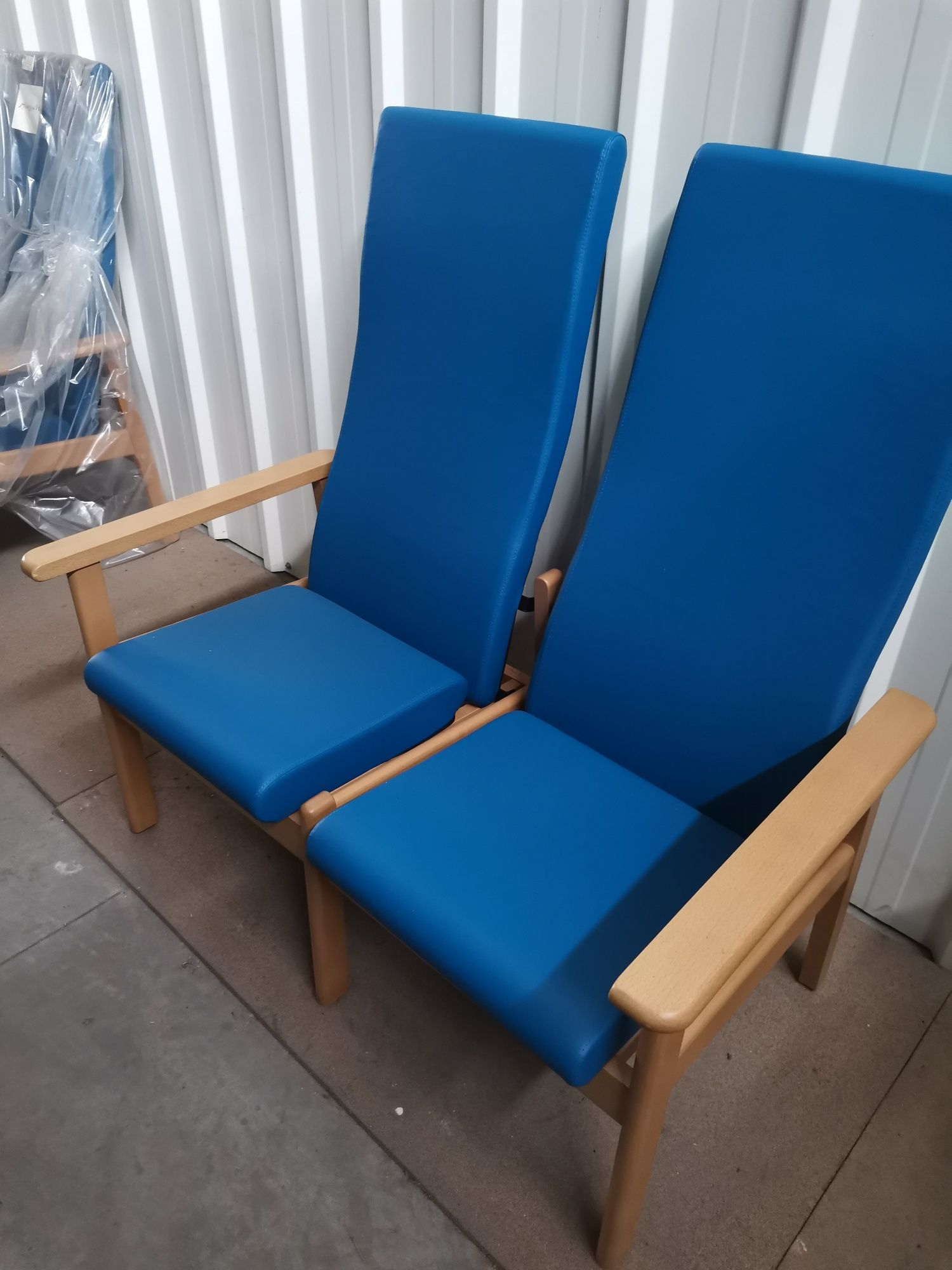 Cadeirão duplo estofo azul