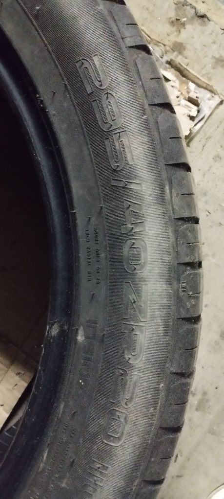 2 peus nokian hakka 295/40 R20 110y XL