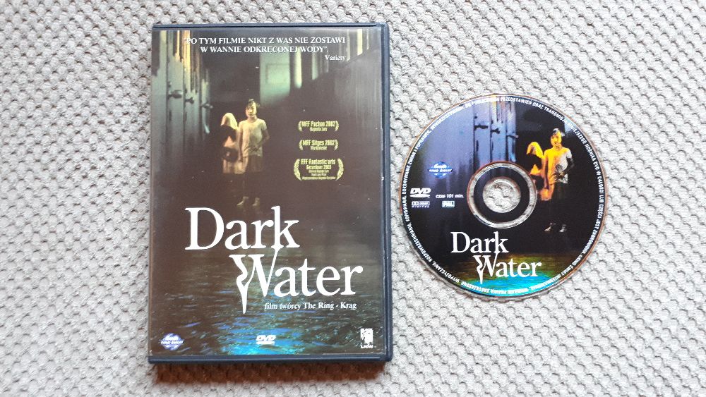 japoński horror "DARK WATER" - film twórcy "The Ring - Krąg"