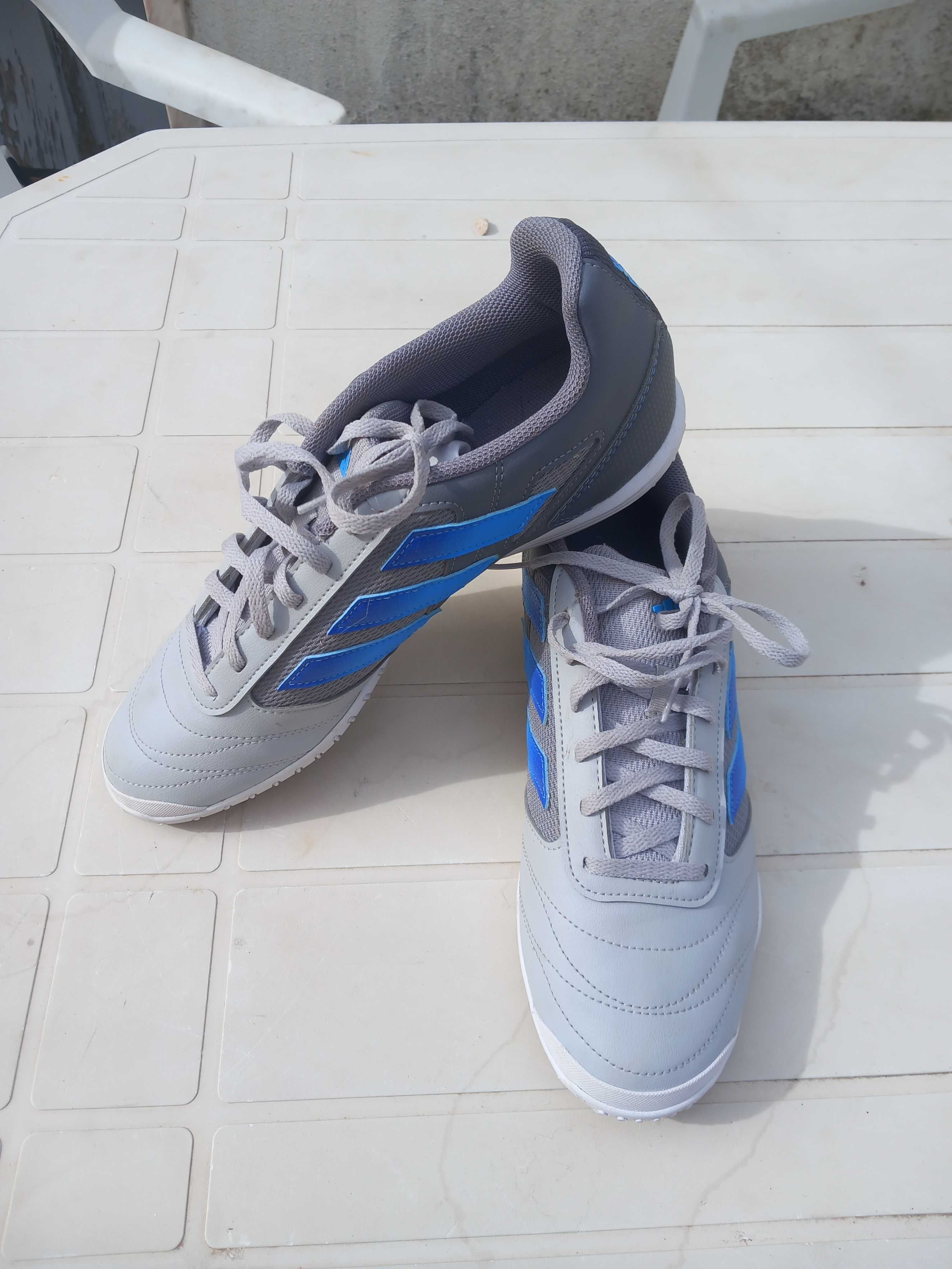 Tenis futsal Adidas Sala