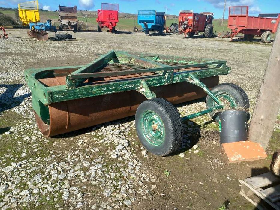 Rolo liso 3m com rodas